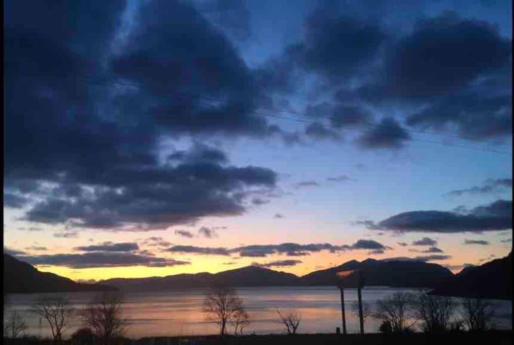 The Fox'S Den, Luxury Cosy Mini Lodge, Highlands North Ballachulish Extérieur photo